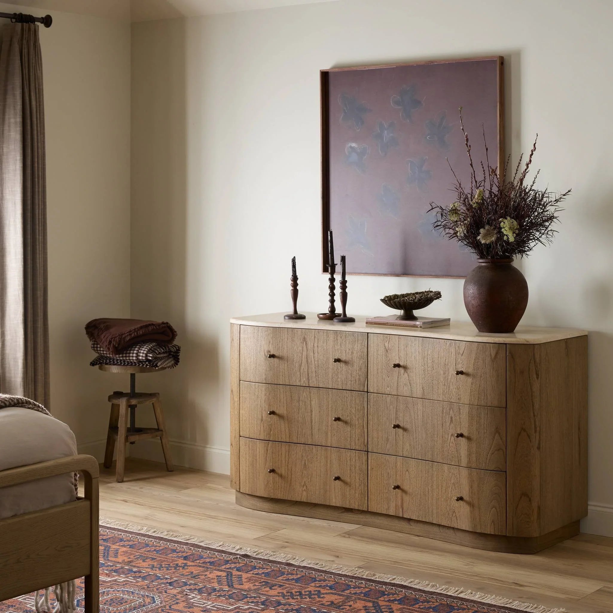 Dressers & Chests