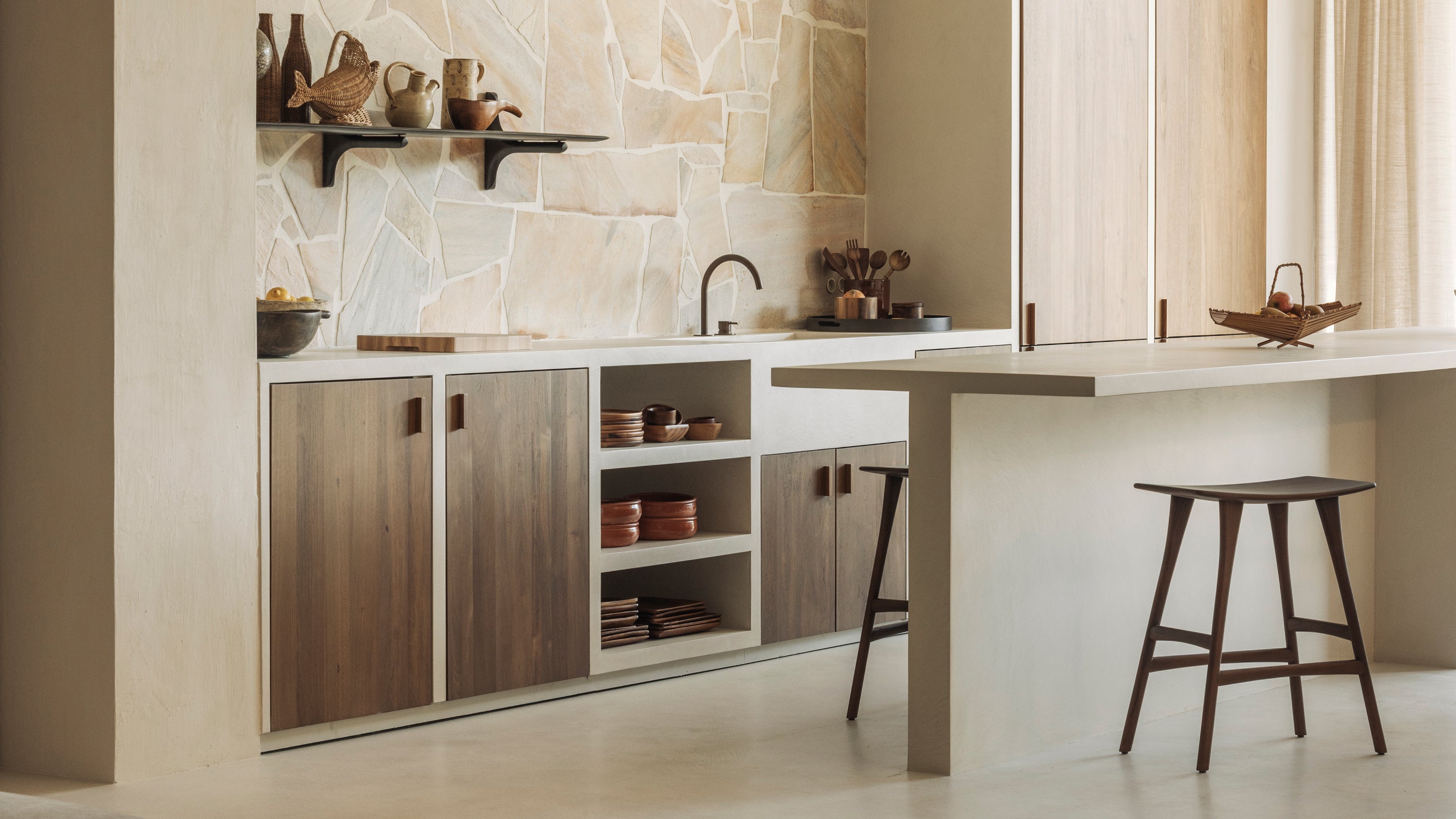 Bar & Counter Stools