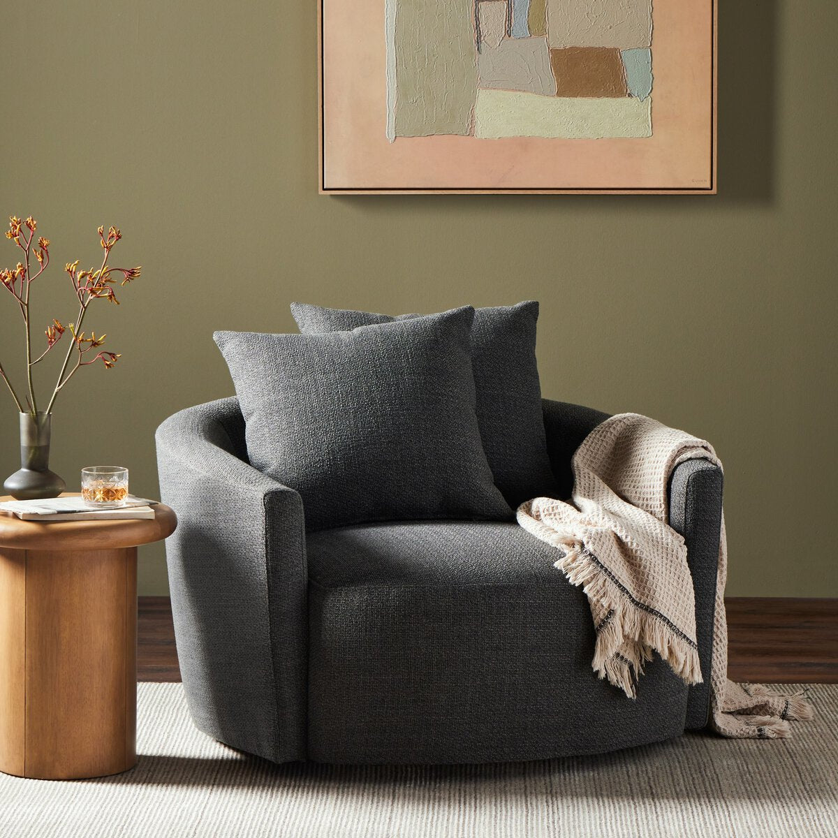 Casco Swivel Chair