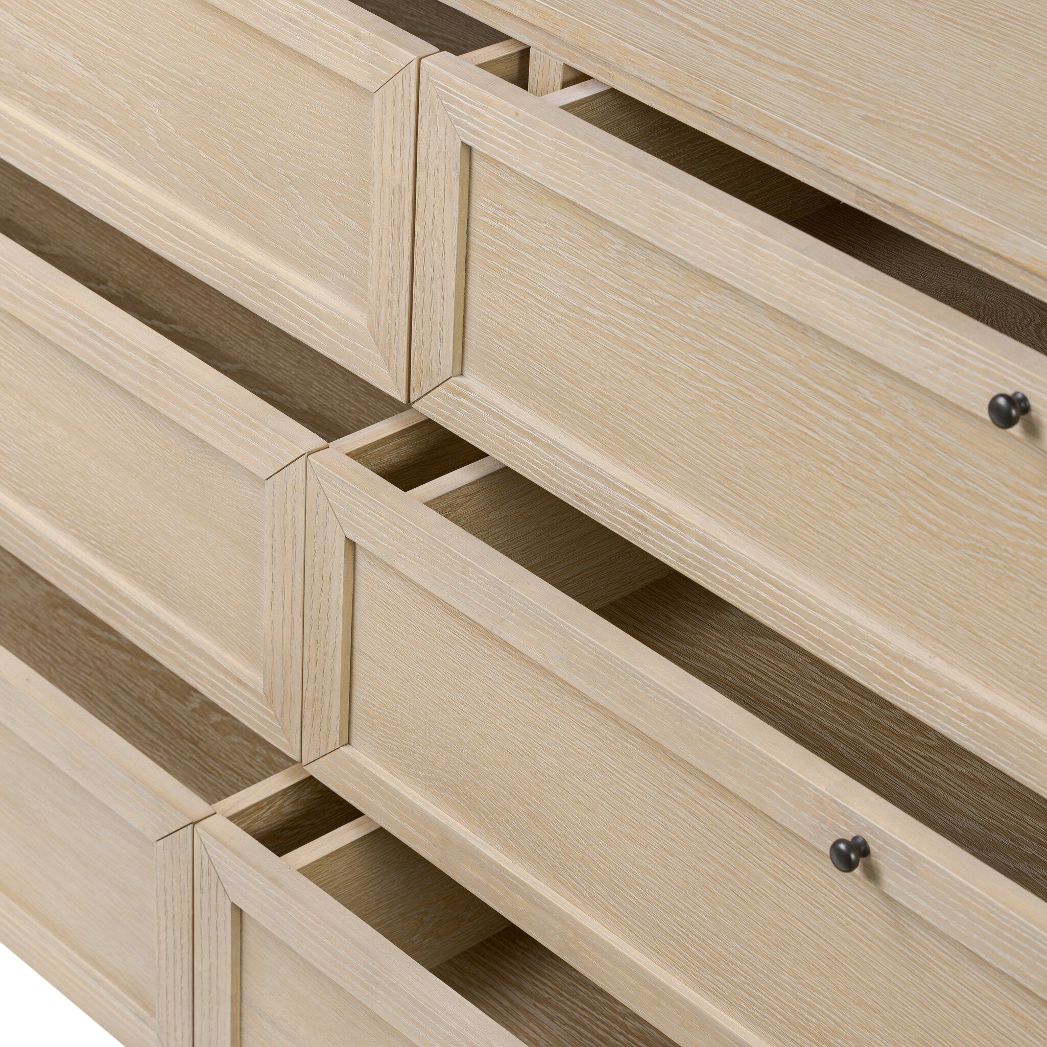Solana Dresser
