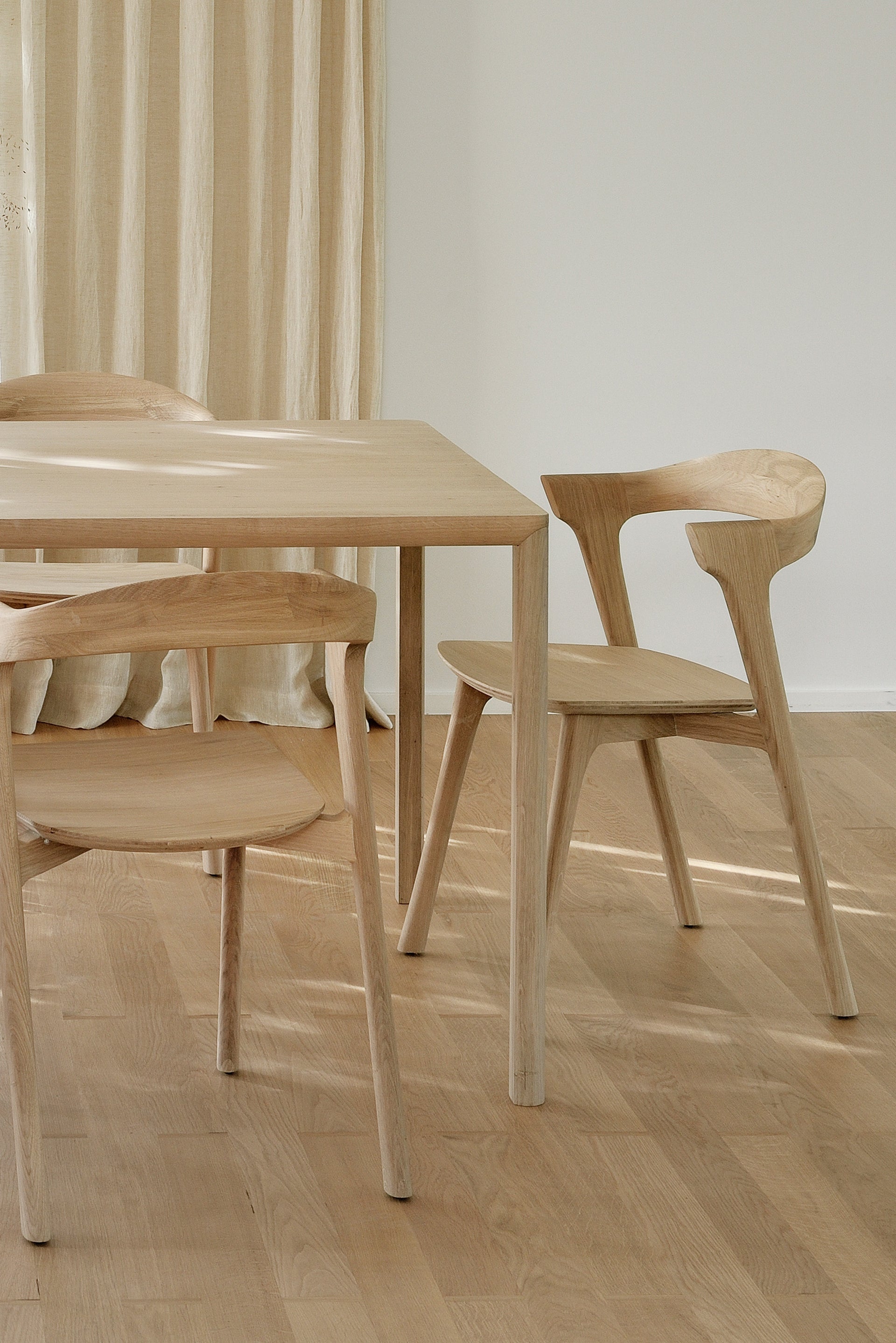 Bard Dining Chair