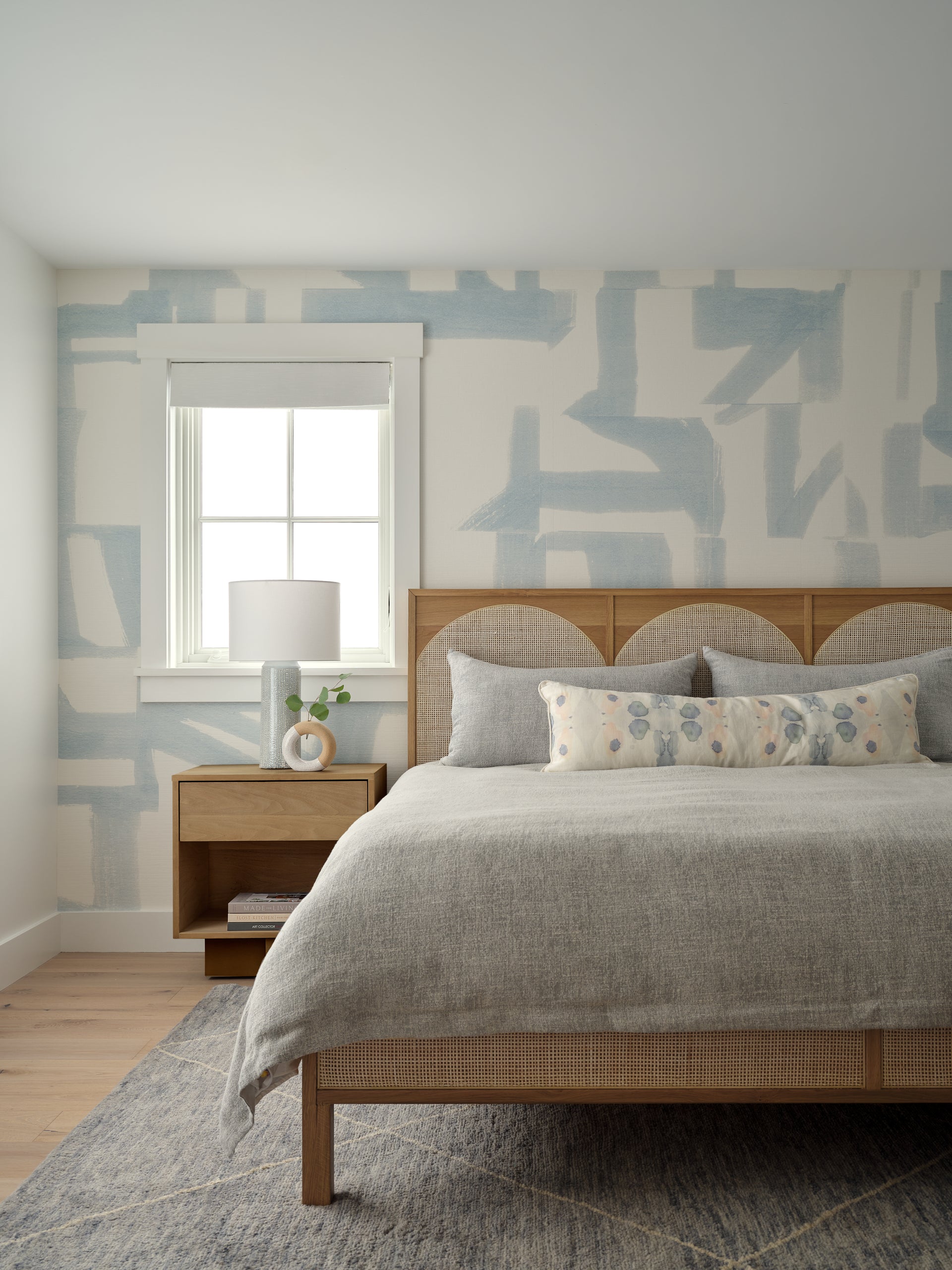 Averie Bed